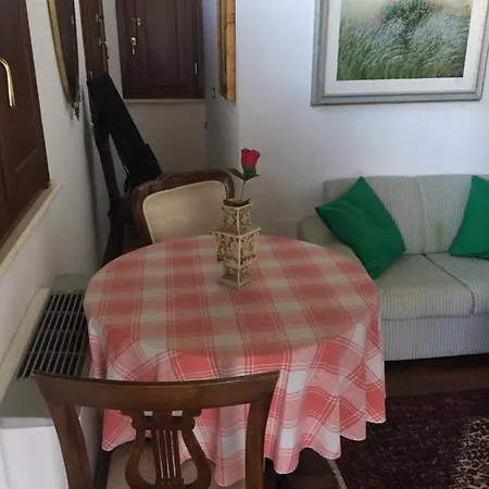 Apartment Anna Savini *